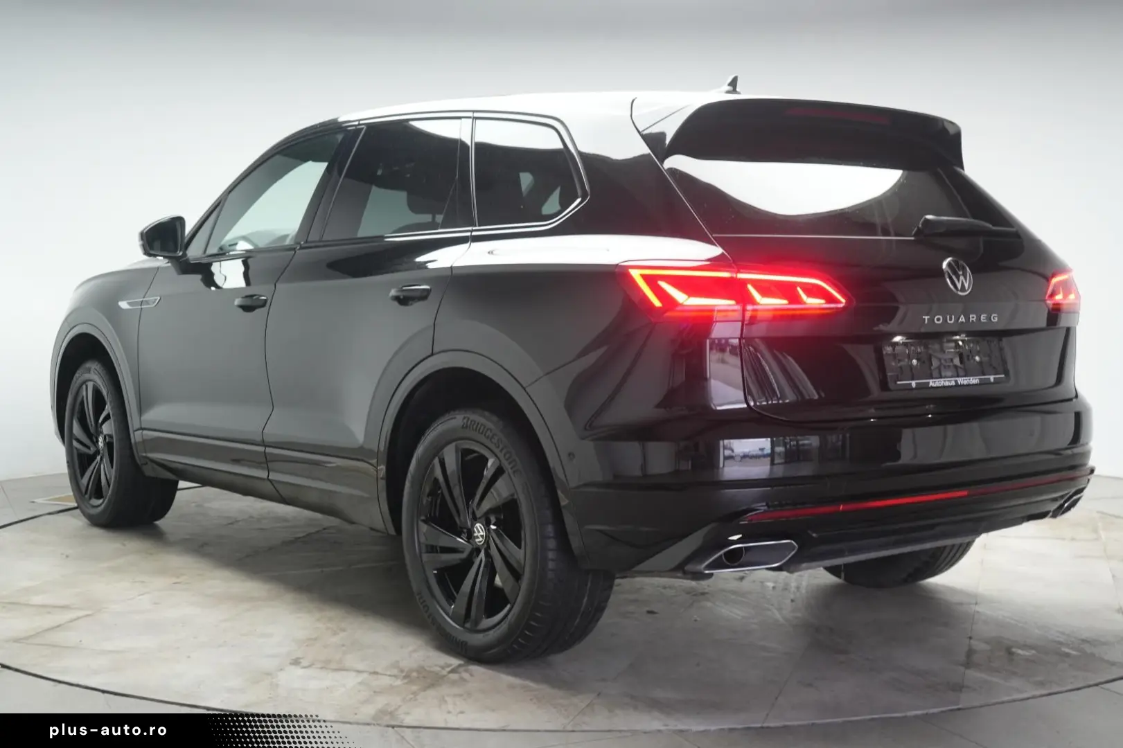 VW Touareg 3.0 V6 TDI 4Motion R-Line Leder ACC Kame