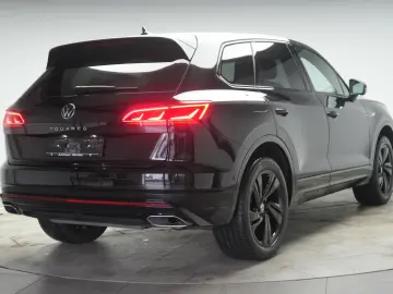 VW Touareg 3.0 V6 TDI 4Motion R-Line Leder ACC Kame