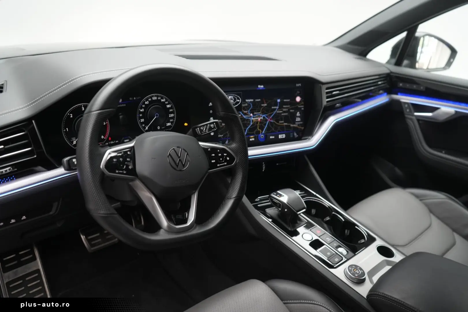 VW Touareg 3.0 V6 TDI 4Motion R-Line Leder ACC Kame