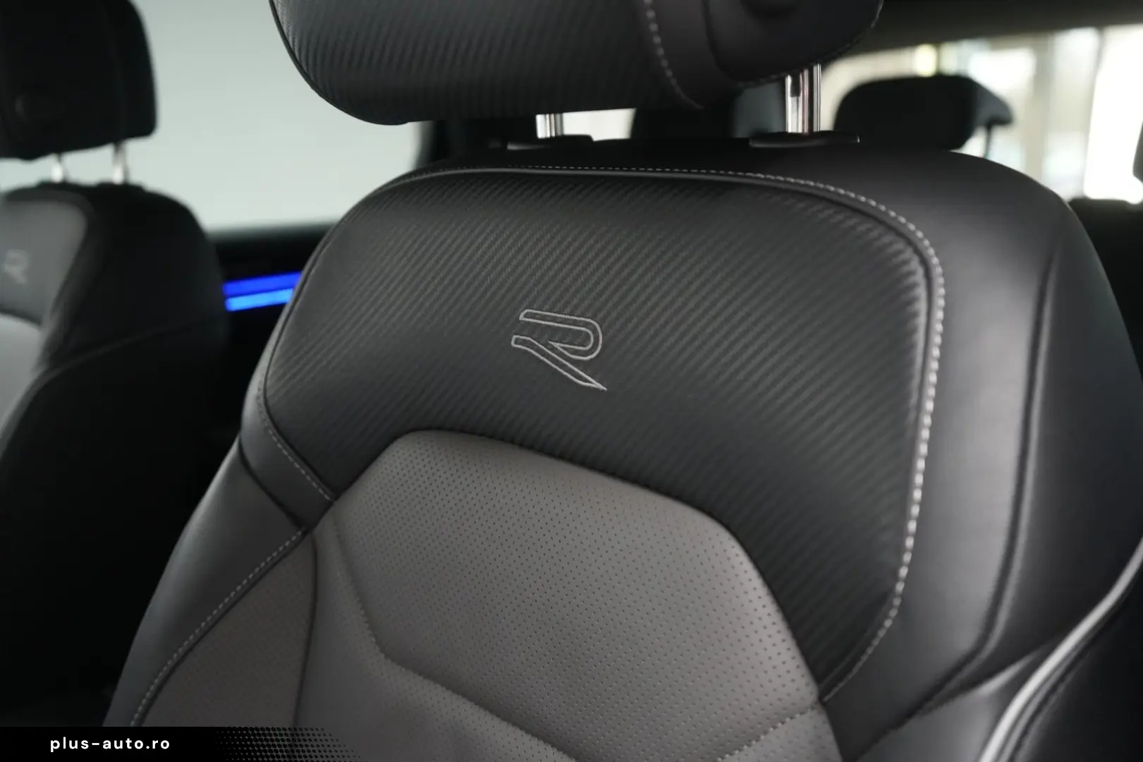 VW Touareg 3.0 V6 TDI 4Motion R-Line Leder ACC Kame