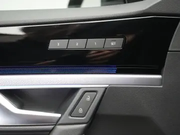 VW Touareg 3.0 V6 TDI 4Motion R-Line Leder ACC Kame