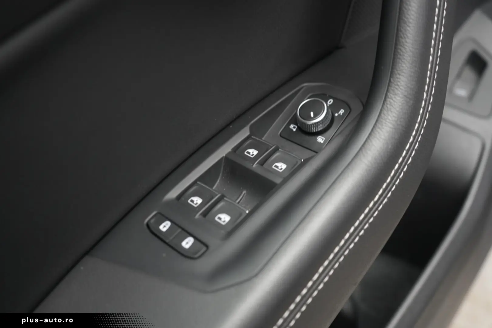 VW Touareg 3.0 V6 TDI 4Motion R-Line Leder ACC Kame