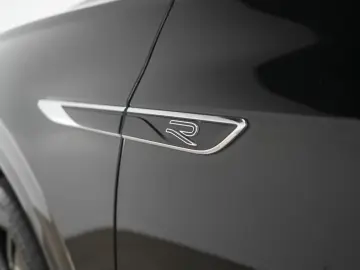 VW Touareg 3.0 V6 TDI 4Motion R-Line Leder ACC Kame