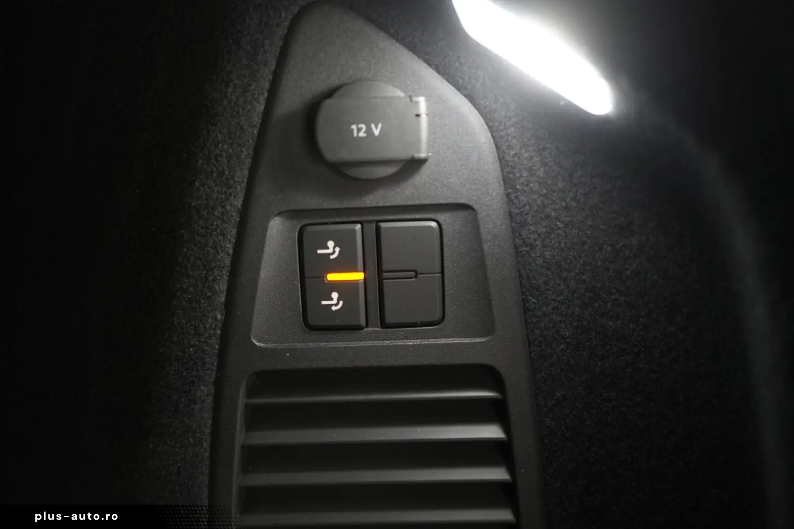 VW Touareg 3.0 V6 TDI 4Motion R-Line Leder ACC Kame