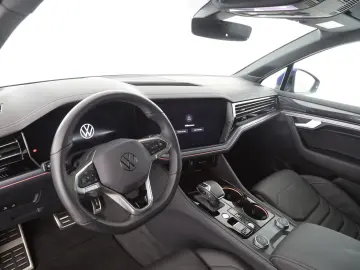 VW Touareg 3.0 TDI 4MOTION R-Line   LUFT   AHK