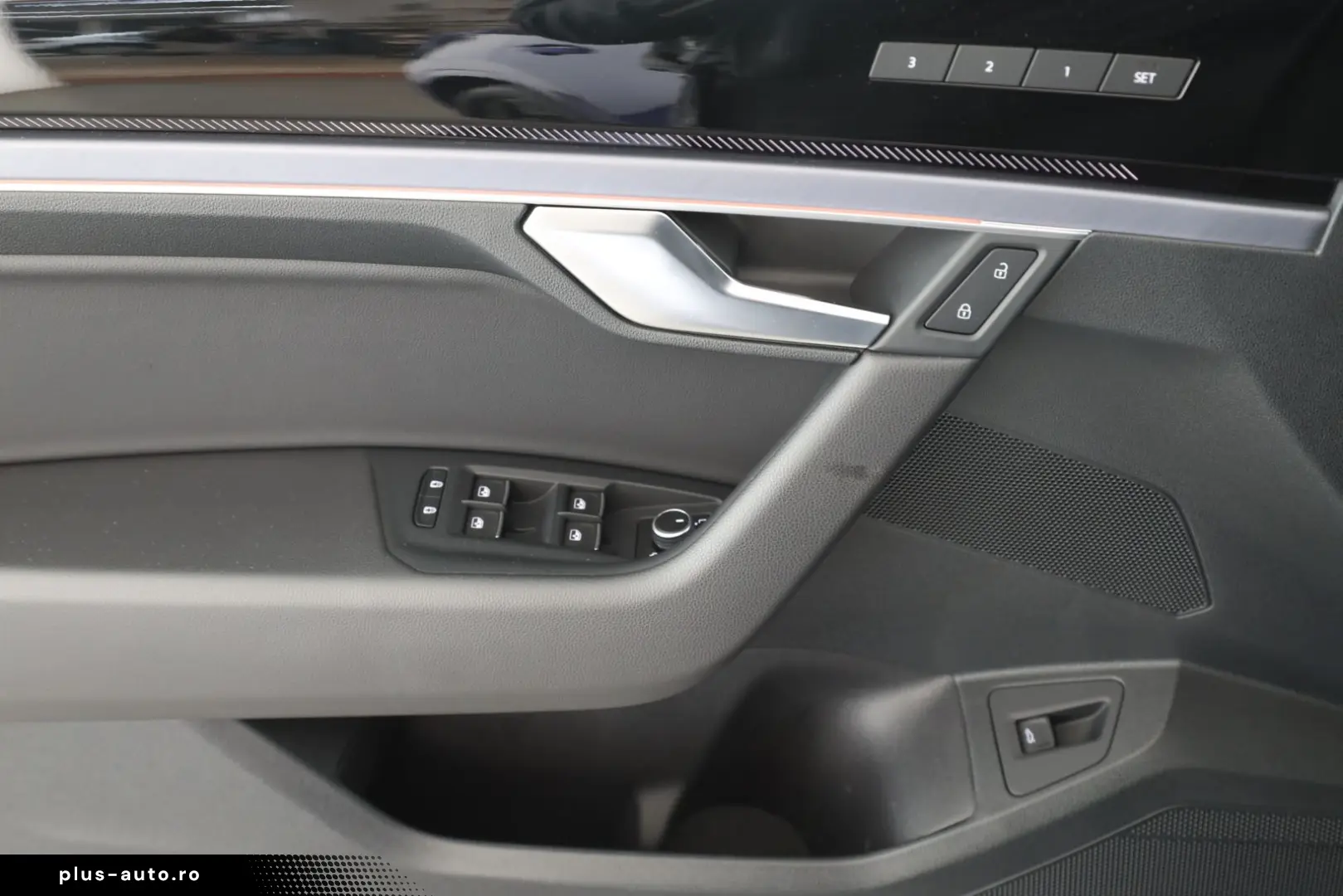 VW Touareg 3.0 TDI 4MOTION R-Line   LUFT   AHK