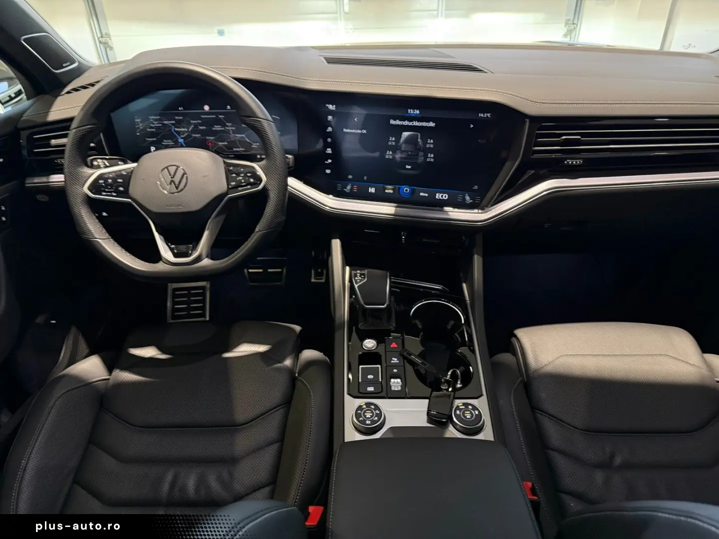 VW Touareg R-Line 4M AID DYN MATRIX LUFT 360  AHK