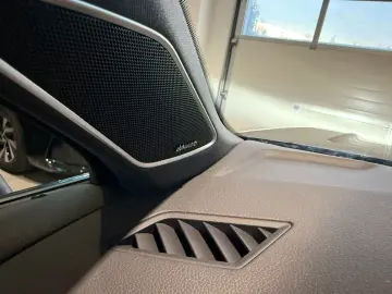 VW Touareg R-Line 4M AID DYN MATRIX LUFT 360  AHK