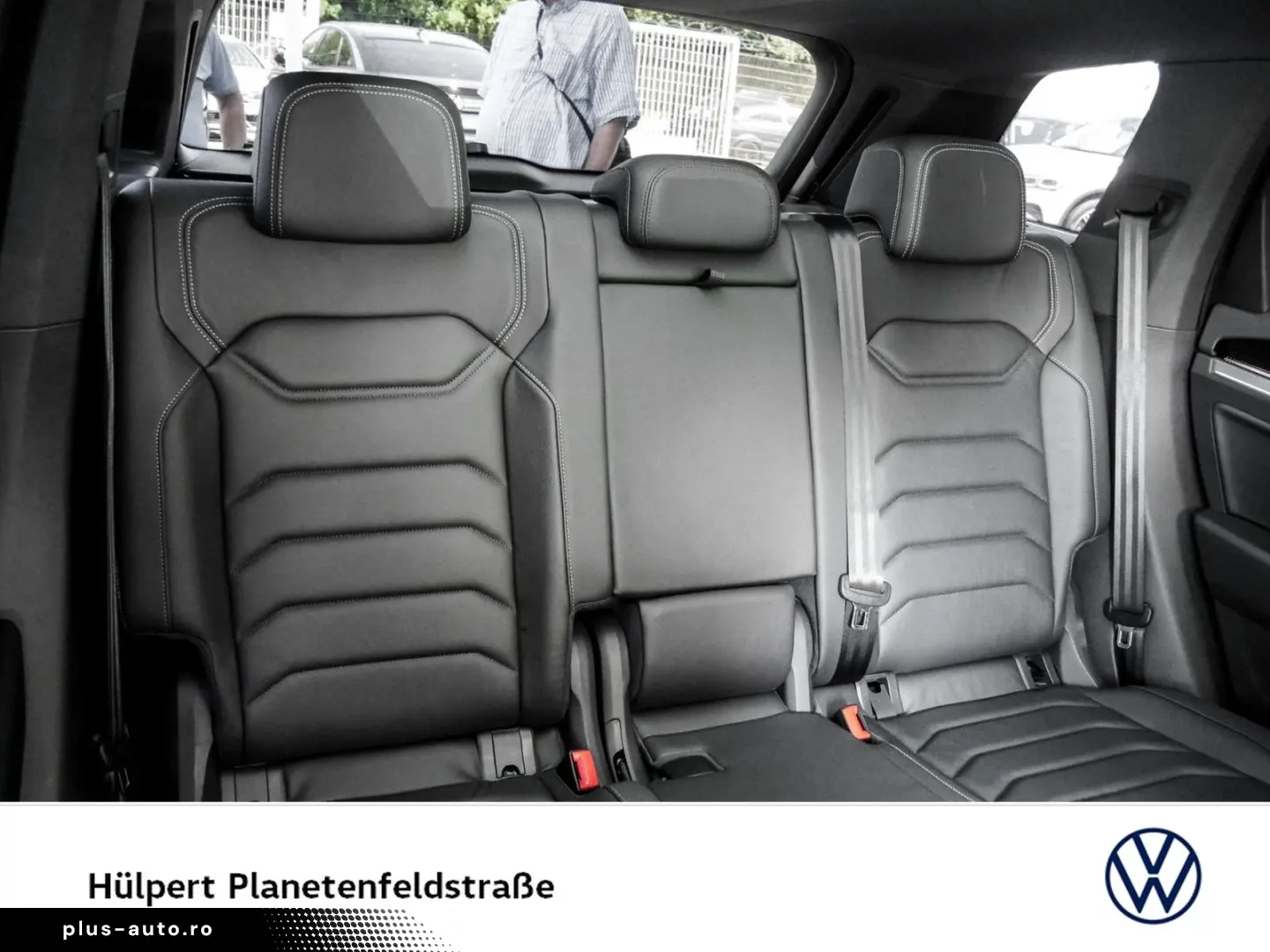 VW Touareg V6 R-LINE BLACKSTYLE PANO AHK 360CAM 21Z