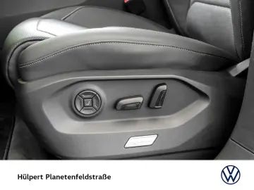 VW Touareg V6 R-LINE BLACKSTYLE PANO AHK 360CAM 21Z