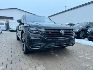 VW Touareg R-Line 4Motion Allradlenkung Pano Dynau