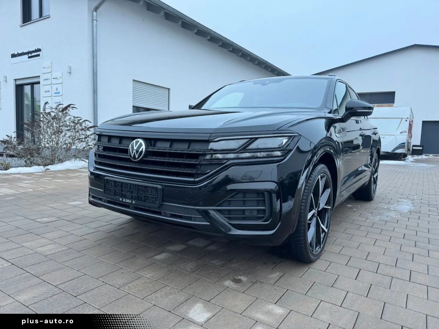 VW Touareg R-Line 4Motion Allradlenkung Pano Dynau