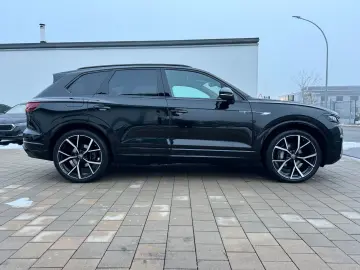 VW Touareg R-Line 4Motion Allradlenkung Pano Dynau