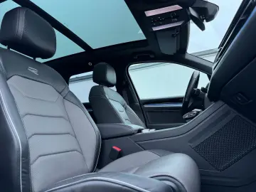 VW Touareg R-Line 4Motion Allradlenkung Pano Dynau