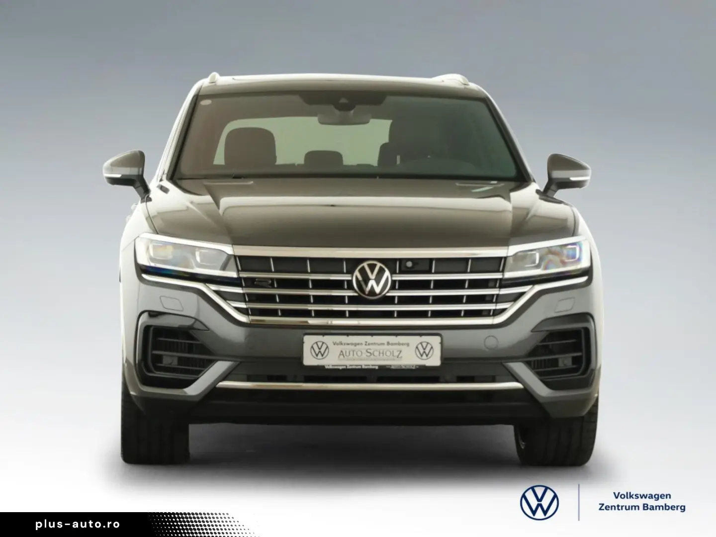 VW Touareg 3.0 V6 TSI R-LINE 4MOTION GJR PANO AHK