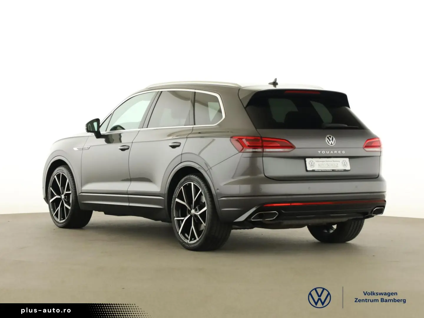 VW Touareg 3.0 V6 TSI R-LINE 4MOTION GJR PANO AHK