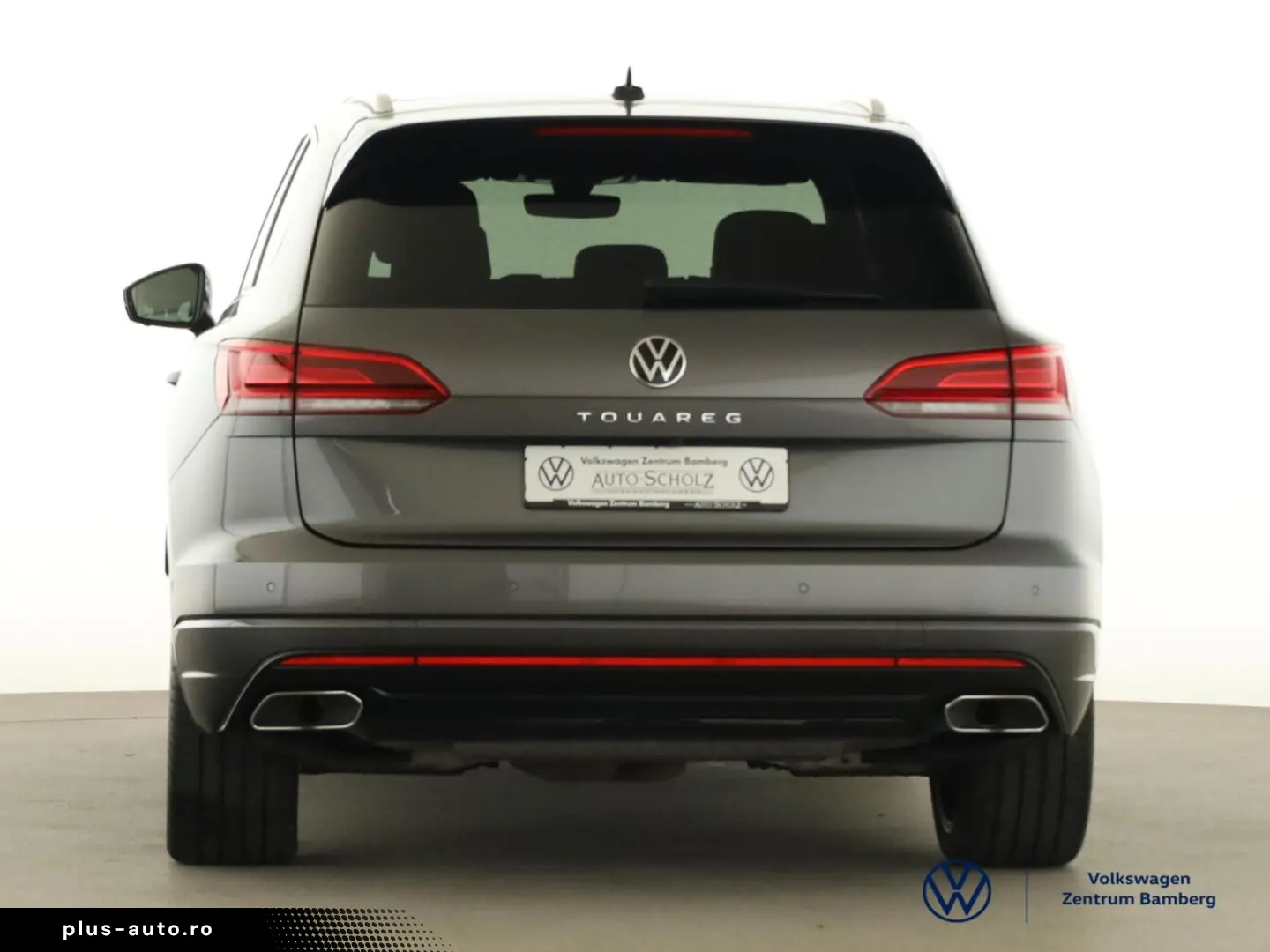 VW Touareg 3.0 V6 TSI R-LINE 4MOTION GJR PANO AHK