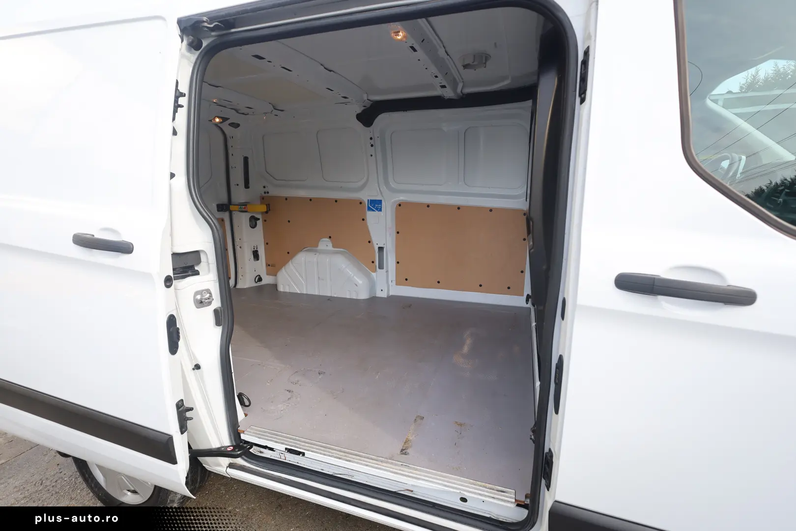 Ford Transit Custom L1H1 2.0D 106CP
