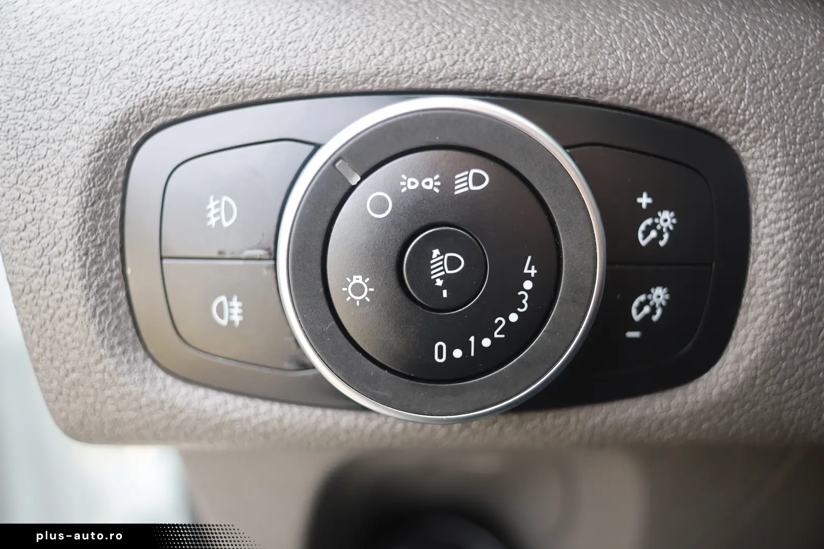 Ford Transit Custom L1H1 2.0D 106CP