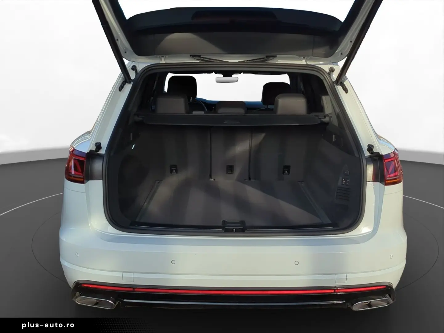 VW Touareg 3.0 V6 TDI R-Line 4Motion AHK Pano Luft