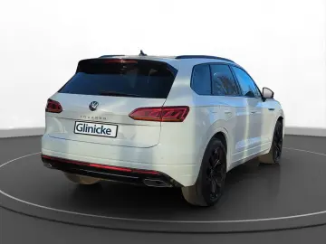 VW Touareg 3.0 V6 TDI R-Line 4Motion AHK Pano Luft