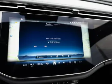 MERCEDES-BENZ E 220 d 4M AMG-Sport Super Pano Burm AHK Night