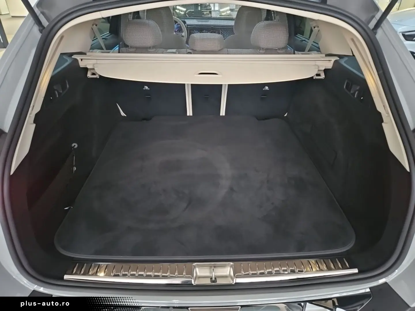 MERCEDES-BENZ E 450 dT 4M All-Terrain AHK Massage Pa&hellip;