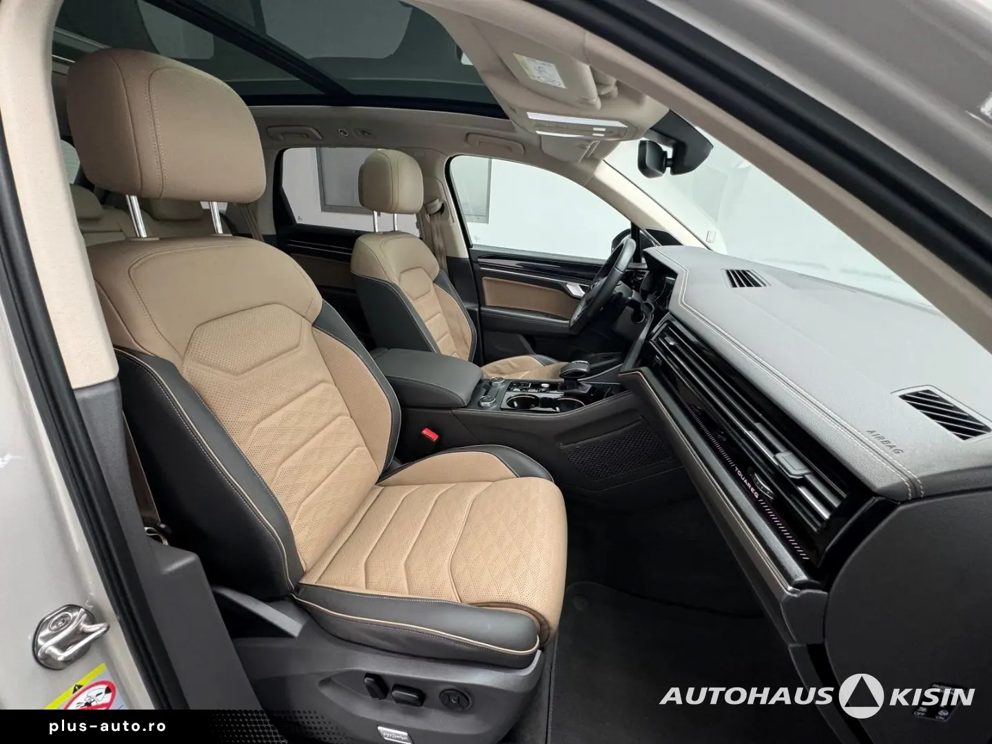 VW Touareg 3.0 TSI 4M R-Line V6  Luftf  Pano  STHZG