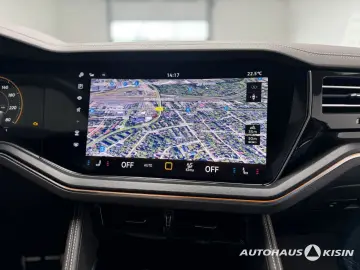 VW Touareg 3.0 TSI 4M R-Line V6  Luftf  Pano  STHZG