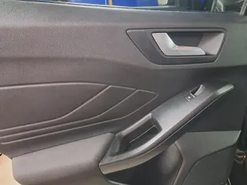 FORD FOCUS TITANIUM X 1.5TDCI 120CP 2022