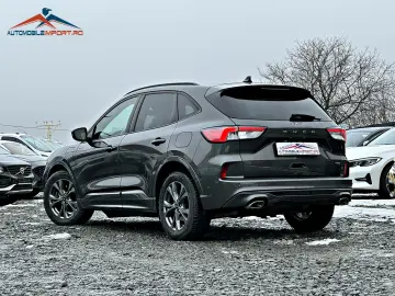 FORD Kuga 2.5 Duratec Plug In Hybrid ST Line X