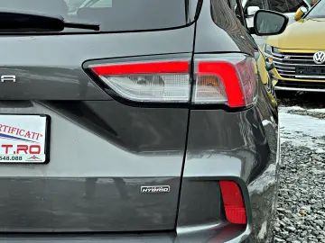 FORD Kuga 2.5 Duratec Plug In Hybrid ST Line X