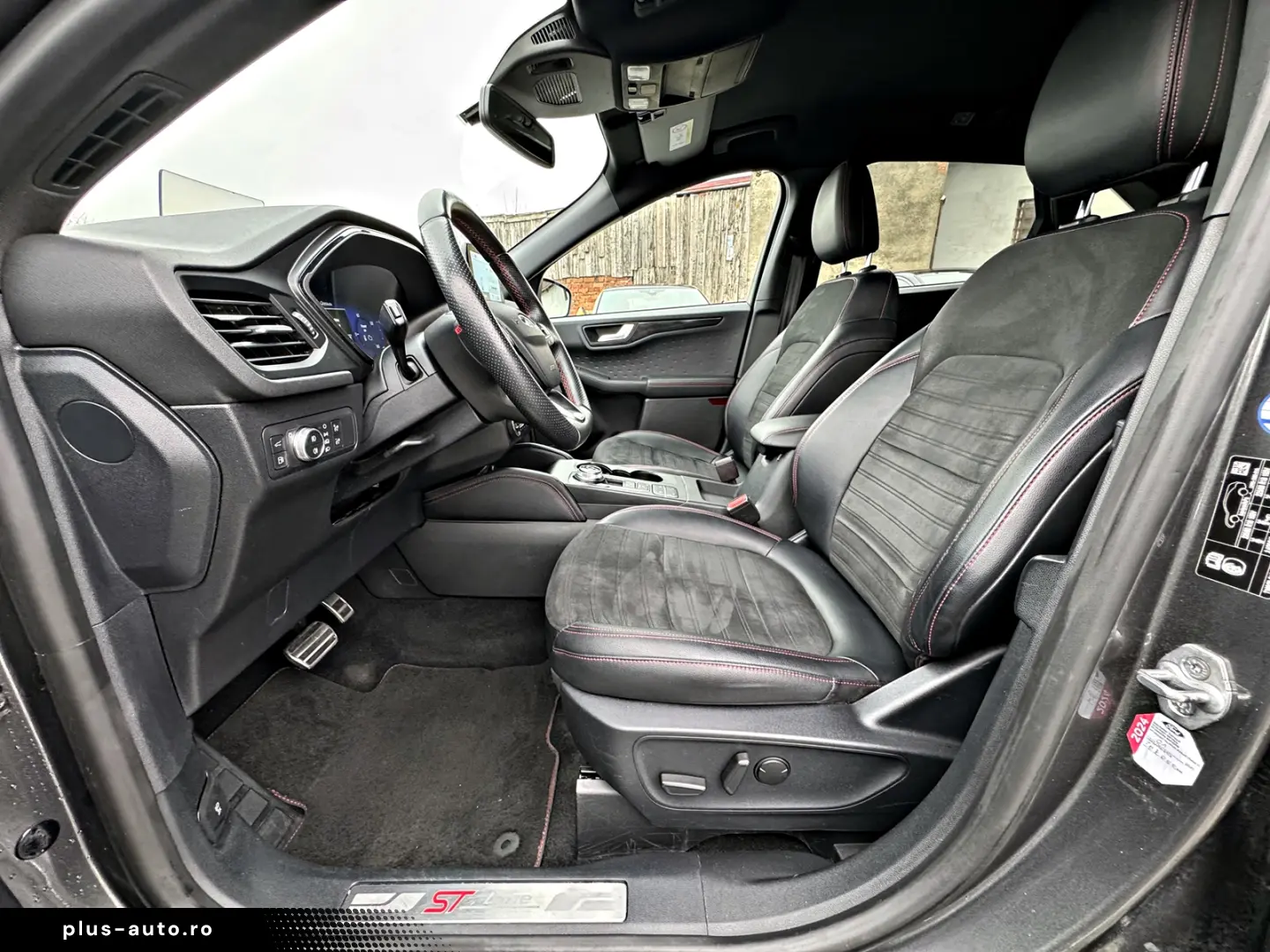 FORD Kuga 2.5 Duratec Plug In Hybrid ST Line X