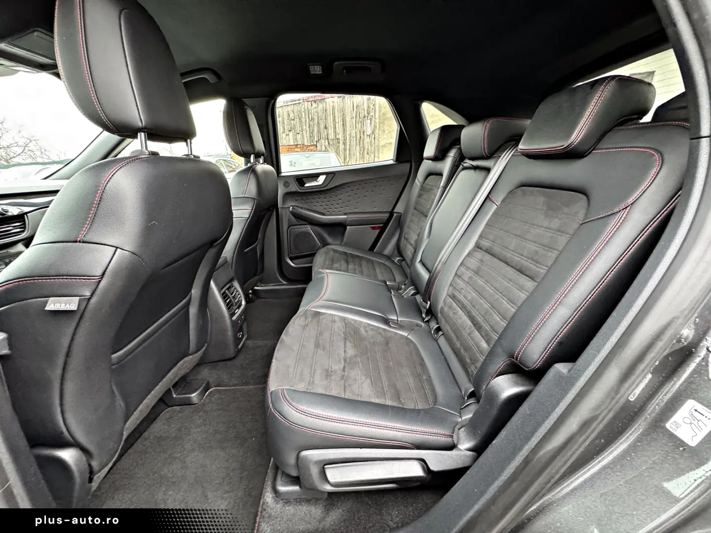 FORD Kuga 2.5 Duratec Plug In Hybrid ST Line X