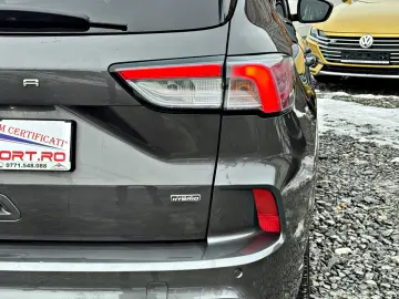 FORD Kuga 2.5 Duratec Plug In Hybrid ST Line X