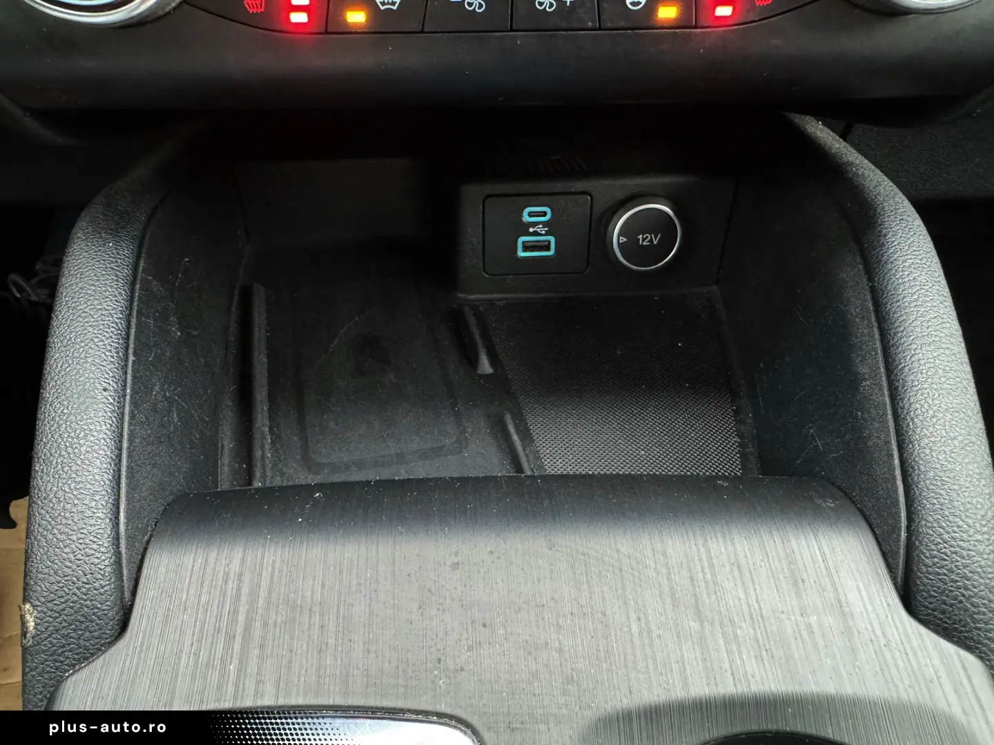 FORD Kuga 2.5 Duratec Plug In Hybrid ST Line X