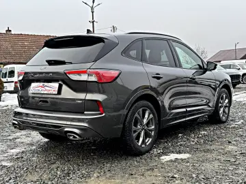 FORD Kuga 2.5 Duratec Plug In Hybrid ST Line X