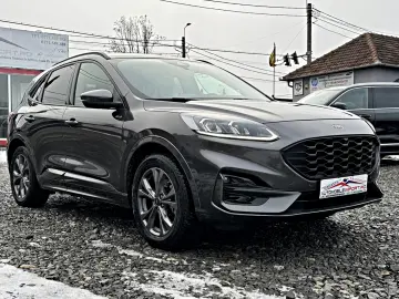 FORD Kuga 2.5 Duratec Plug In Hybrid ST Line X