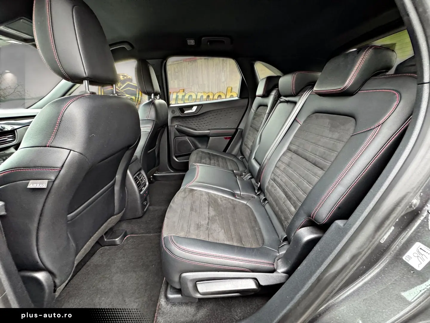 FORD Kuga 2.5 Duratec Plug In Hybrid ST Line X