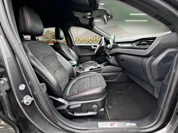 FORD Kuga 2.5 Duratec Plug In Hybrid ST Line X