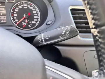 AUDI Q3   QUATTRO   STRONIC