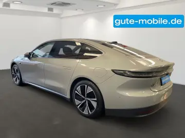 NIO ET7 100kwH  Massage   Pano Long Range  480KW