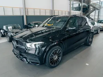 MERCEDES-BENZ GLE 400d   HUD   Standheizung   AMG-Paket
