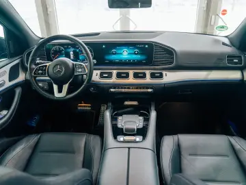 MERCEDES-BENZ GLE 400d   HUD   Standheizung   AMG-Paket