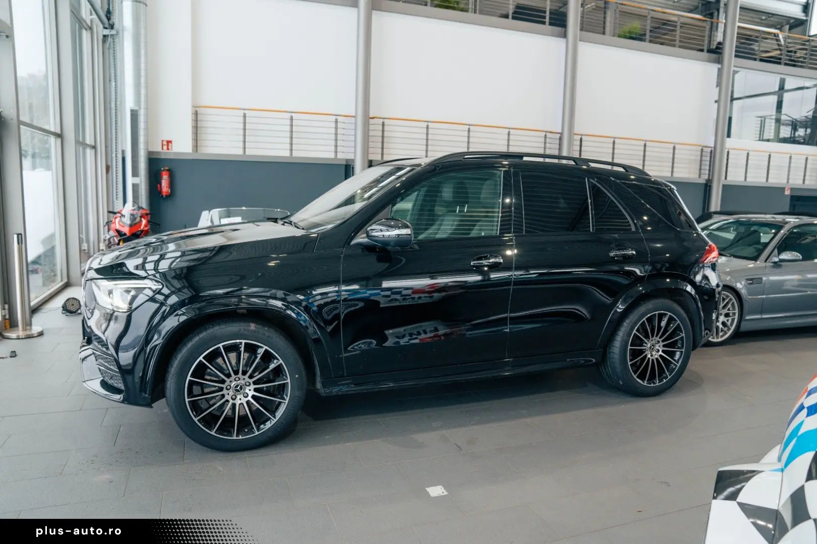 MERCEDES-BENZ GLE 400d   HUD   Standheizung   AMG-Paket