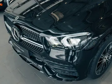 MERCEDES-BENZ GLE 400d   HUD   Standheizung   AMG-Paket