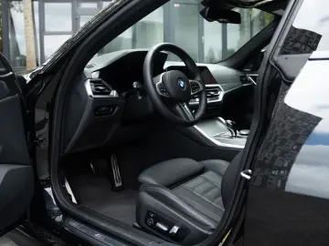 BMW M440i xDrive Gran Coupé HUD HK Laser