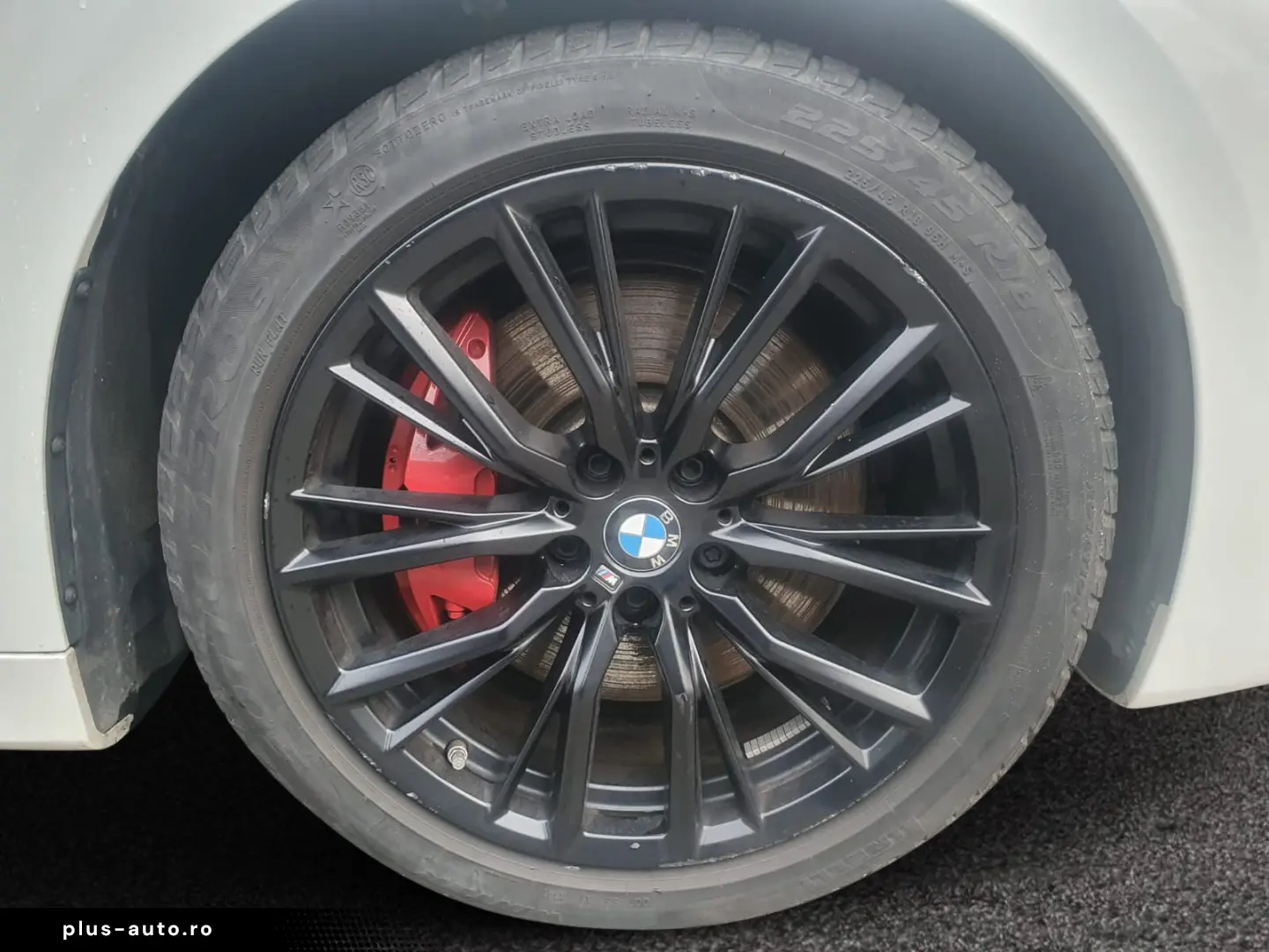 BMW M440 d xDrive  M-Sport H&K Fiona Rot