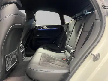 BMW M440i xDrive Gran Coupe 19  AdapFW eSitze H&K HU