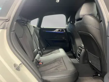 BMW M440i xDrive Gran Coupe 19  AdapFW eSitze H&K HU